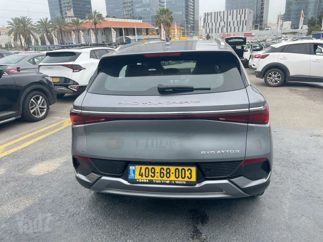 בי.ווי.די אטו 3