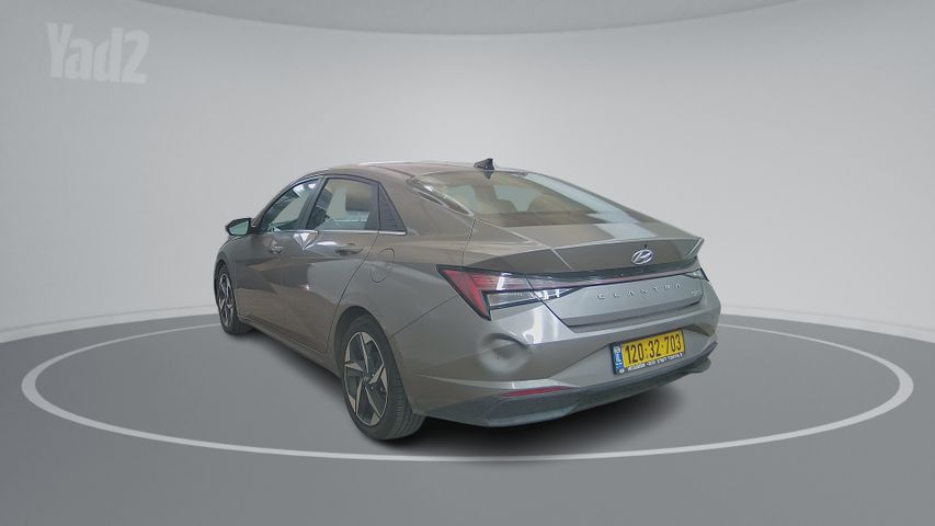 יונדאי אלנטרה