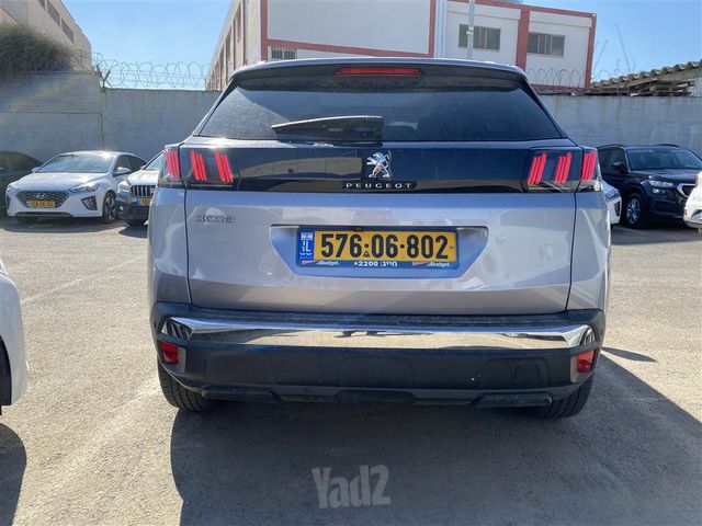 פיג'ו 3008