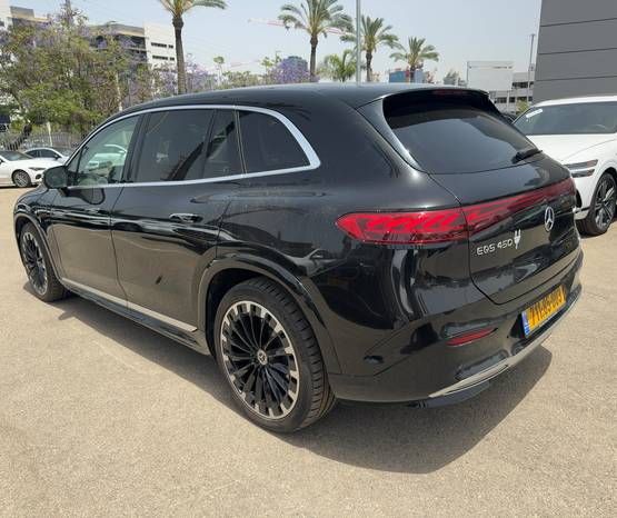 מרצדס-בנץ EQS SUV
