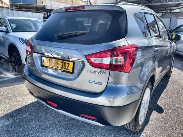 סוזוקי S-Cross