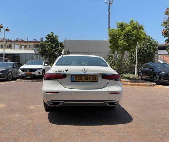 מרצדס-בנץ E-class