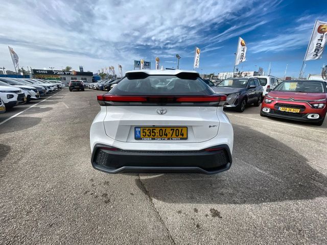 טויוטה C-HR