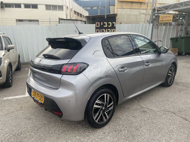 פיג'ו 208