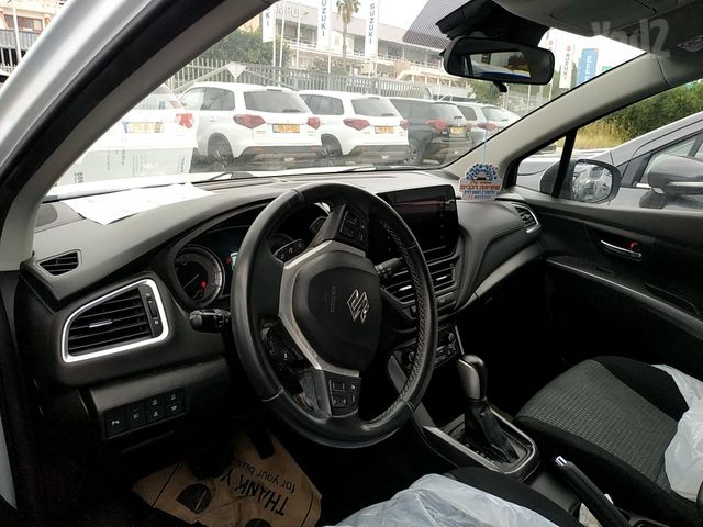 סוזוקי S-Cross