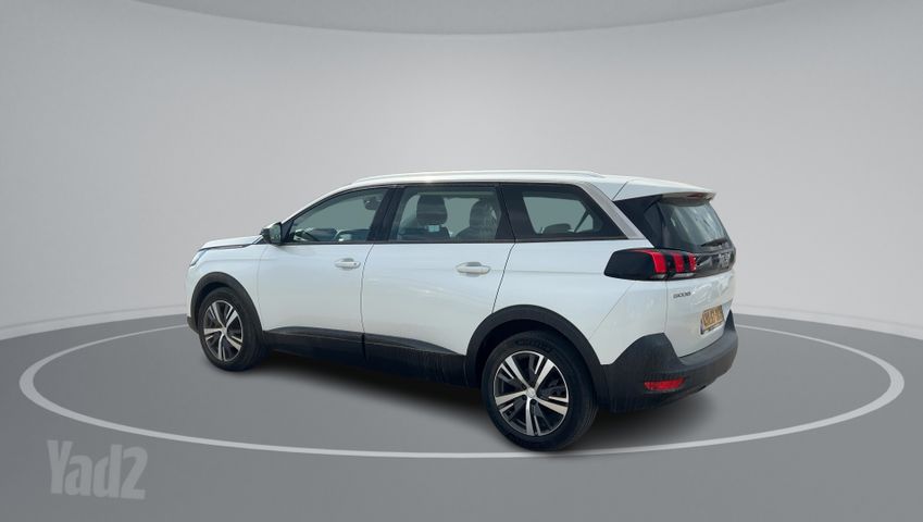 פיג'ו 5008