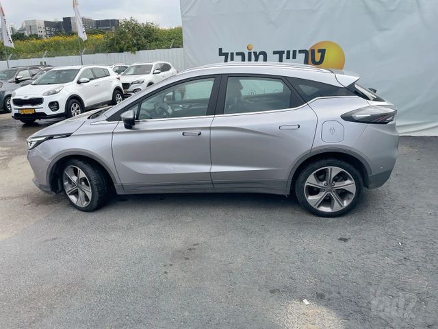 ג׳ילי Geometry C