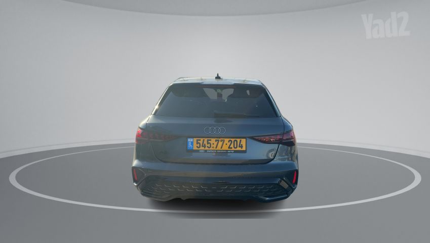 אאודי A3