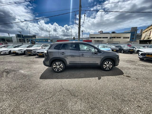 סוזוקי S-Cross