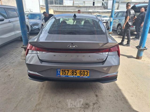 יונדאי אלנטרה