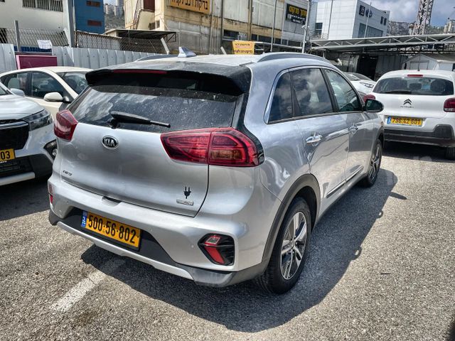 קיה נירו
