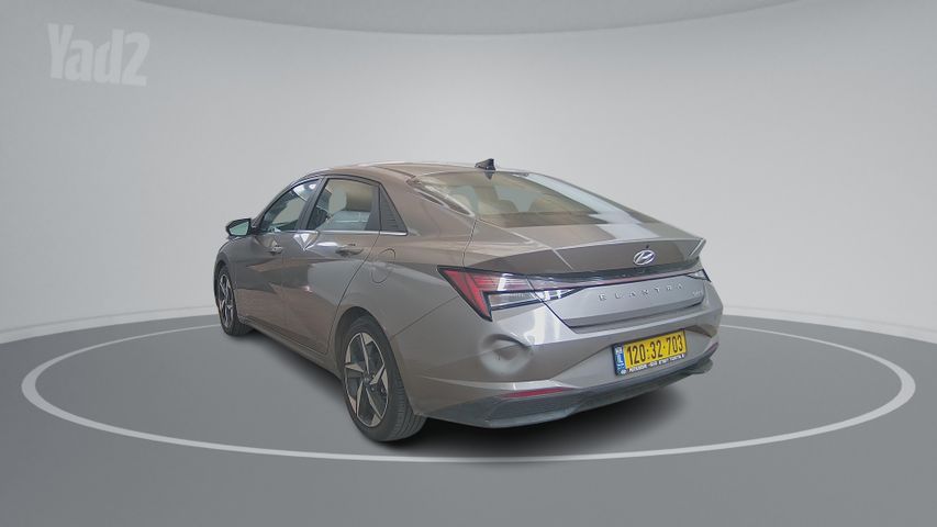 יונדאי אלנטרה