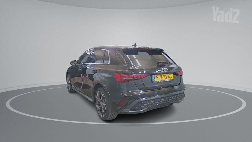 אאודי A3