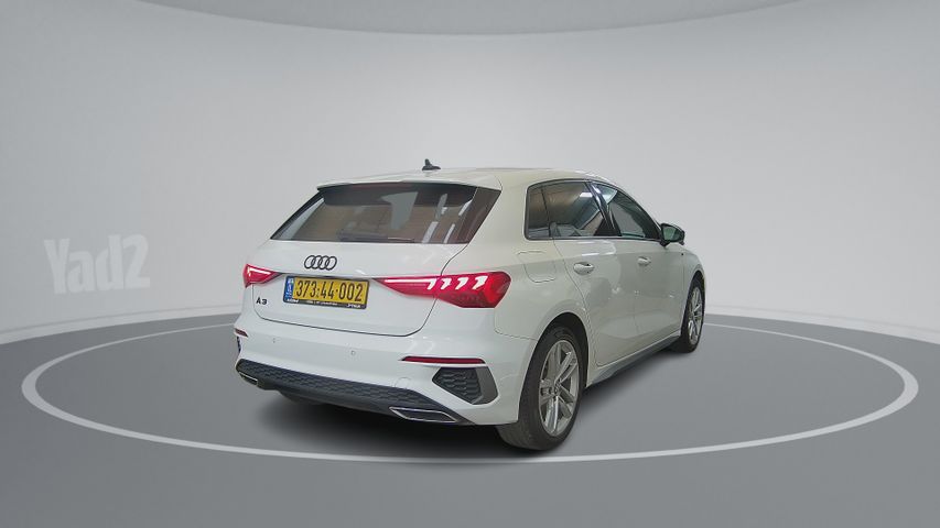 אאודי A3