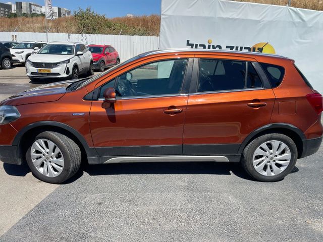 סוזוקי S-Cross
