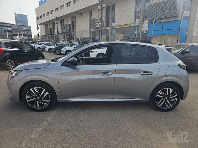 פיג'ו 208