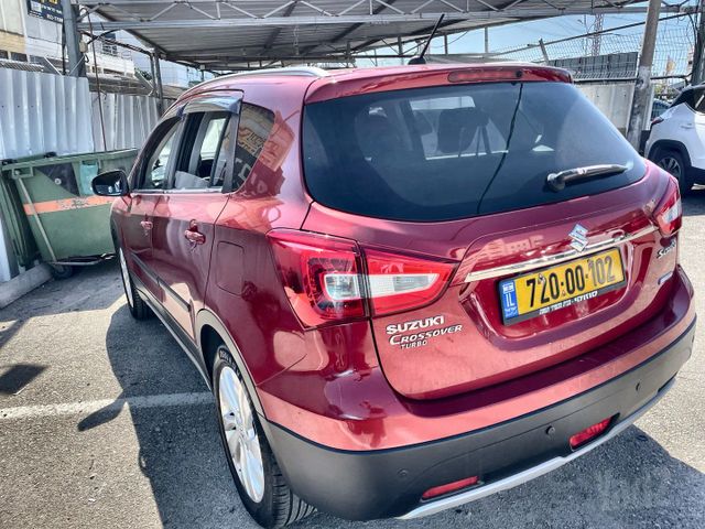 סוזוקי S-Cross