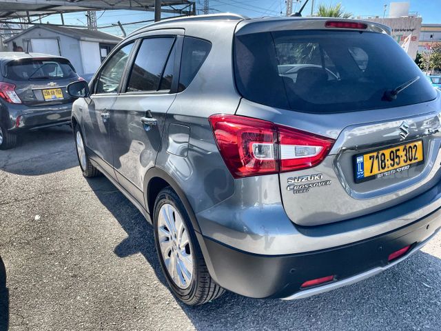 סוזוקי S-Cross