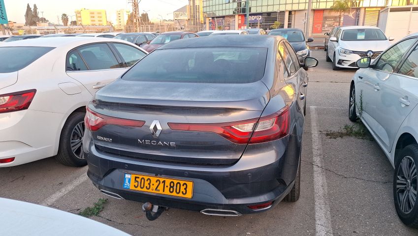 רנו מגאן