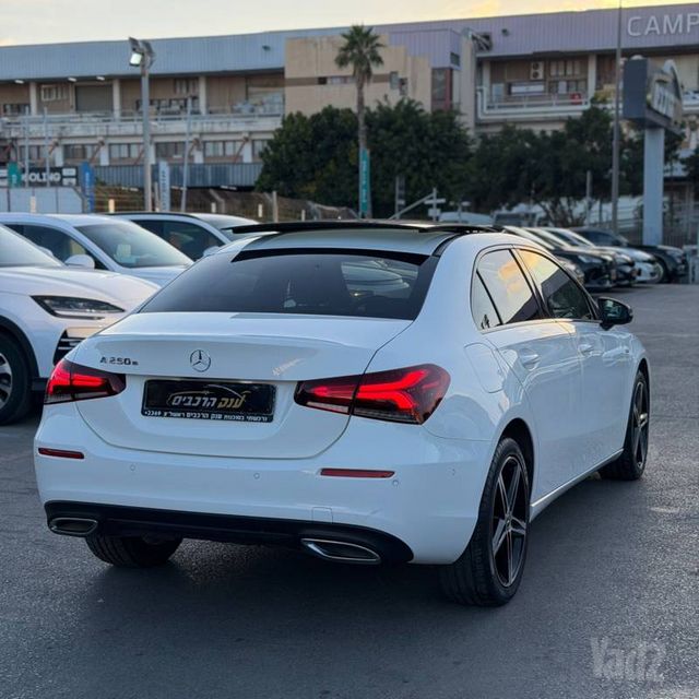 מרצדס-בנץ A-class