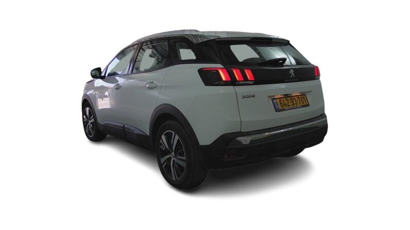 פיג'ו 3008