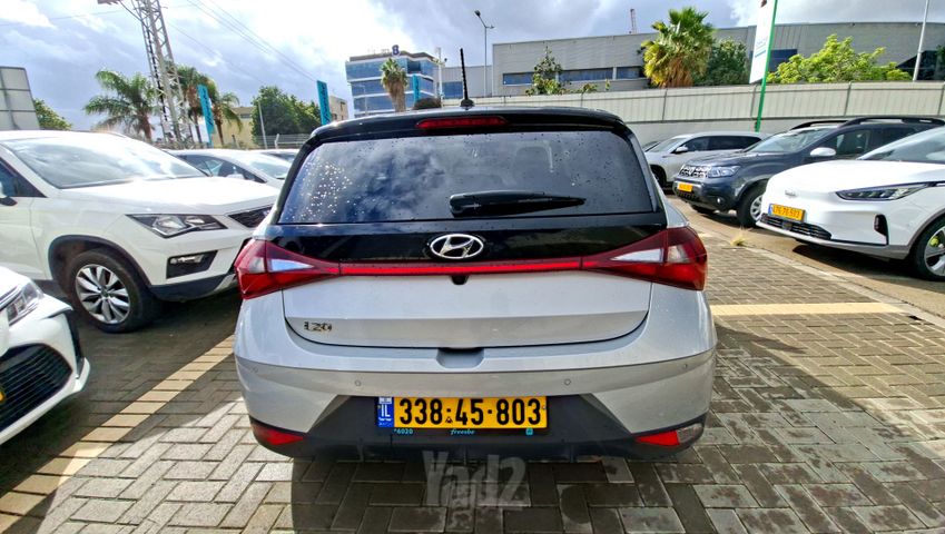 יונדאי i20