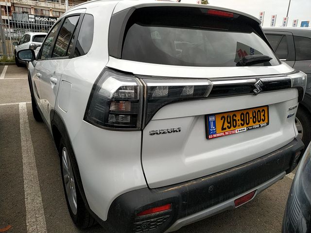 סוזוקי S-Cross