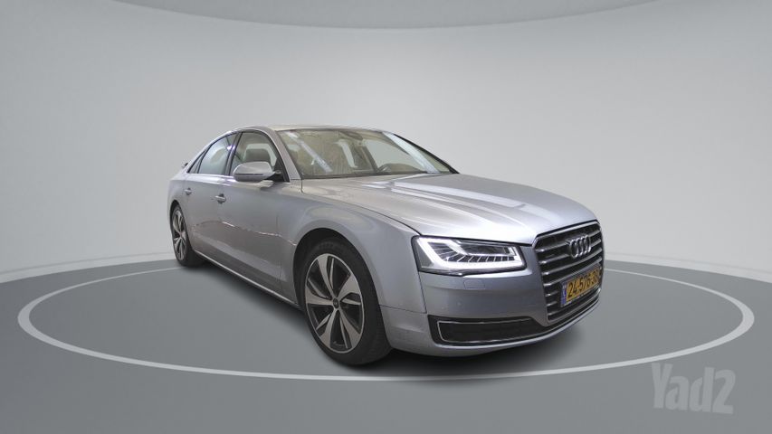 אאודי A8