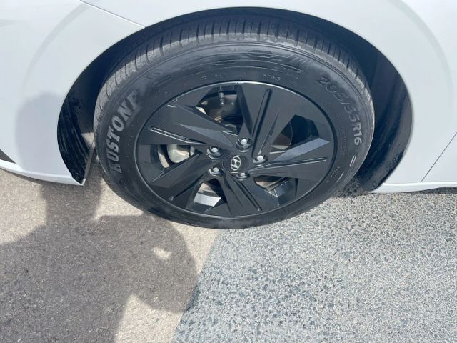 יונדאי אלנטרה