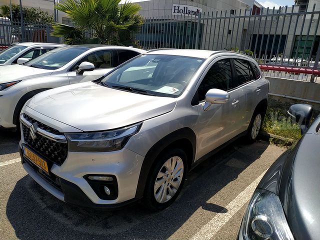 סוזוקי S-Cross