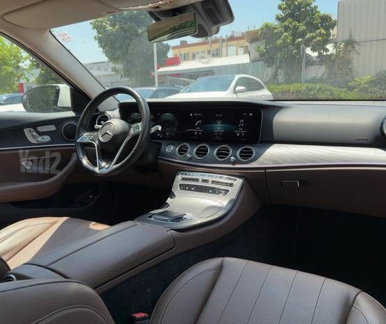 מרצדס-בנץ E-class