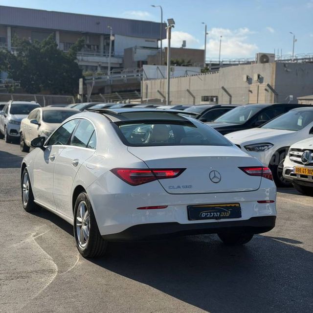 מרצדס-בנץ CLA