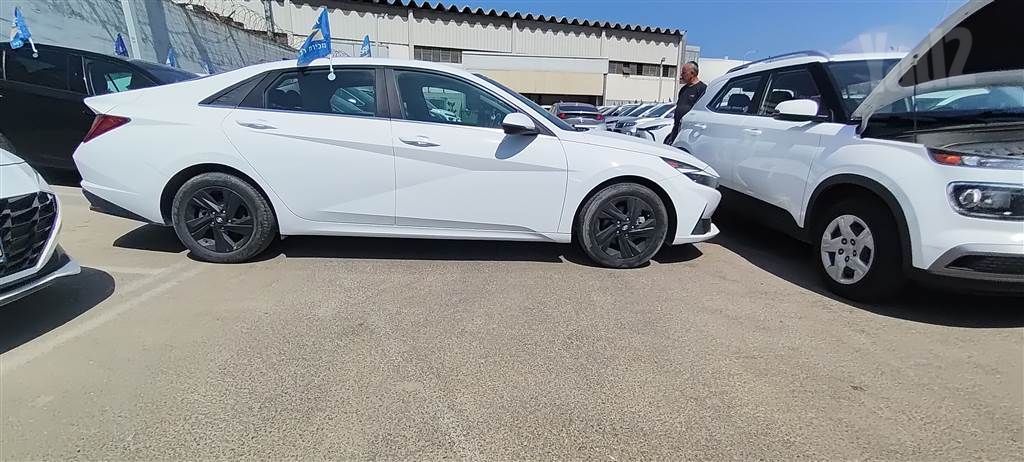 יונדאי אלנטרה
