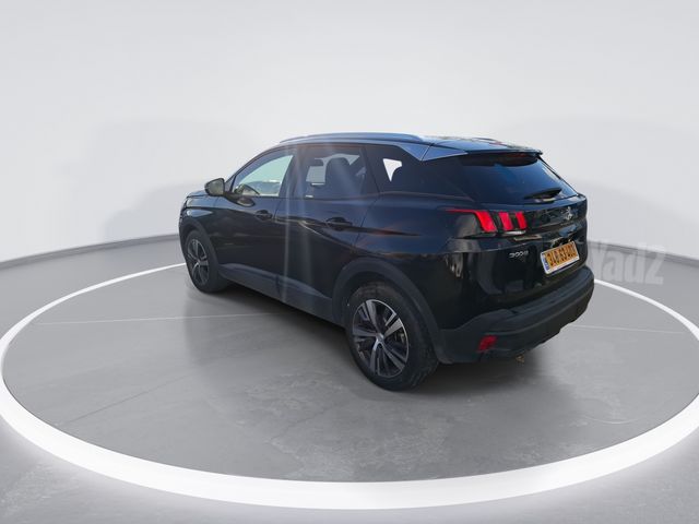 פיג'ו 3008