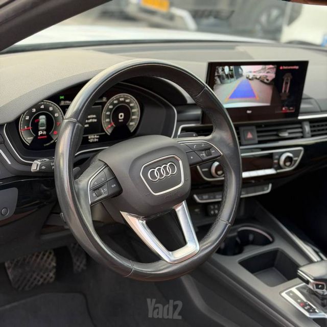 אאודי A4