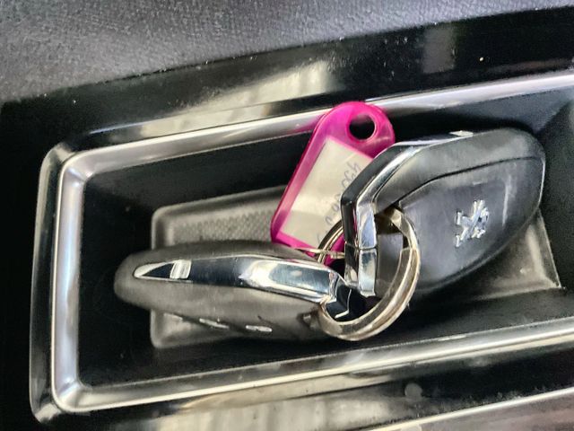 פיג'ו 3008