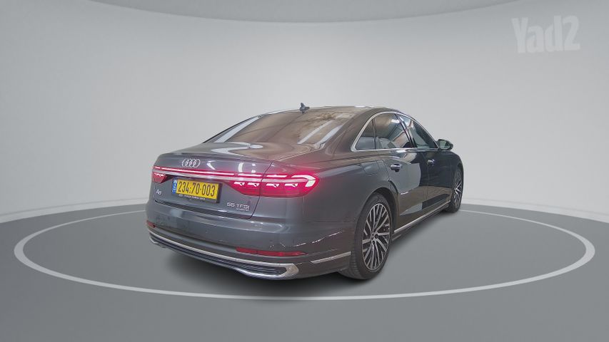 אאודי A8