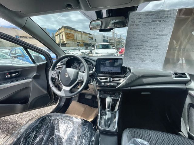 סוזוקי S-Cross