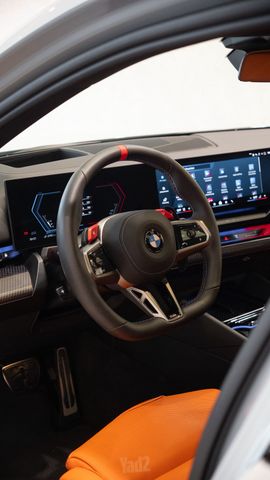 ב מ וו M5