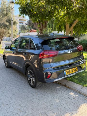 קיה נירו