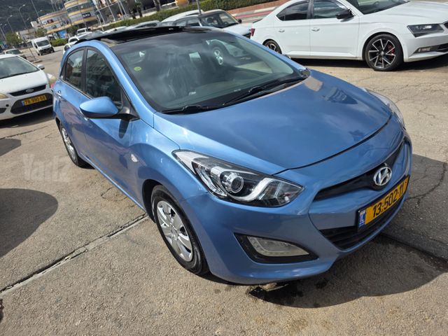יונדאי i30