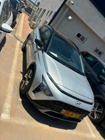 יונדאי באיון