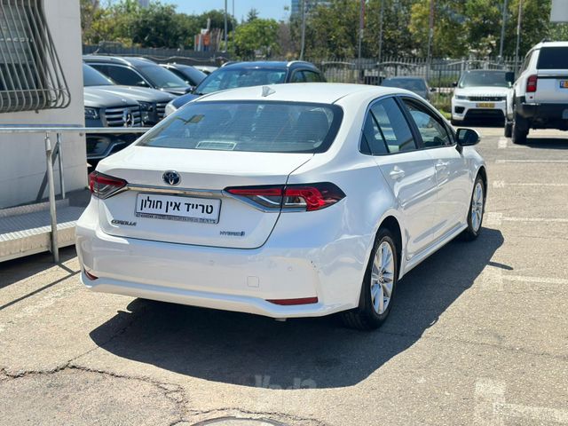 טויוטה קורולה