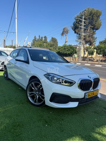 מודעת רכב ב מ וו סדרה 1