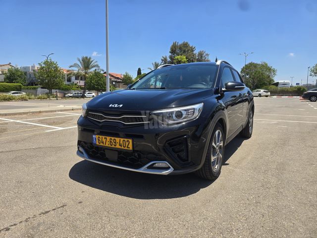 מודעת רכב קיה סטוניק