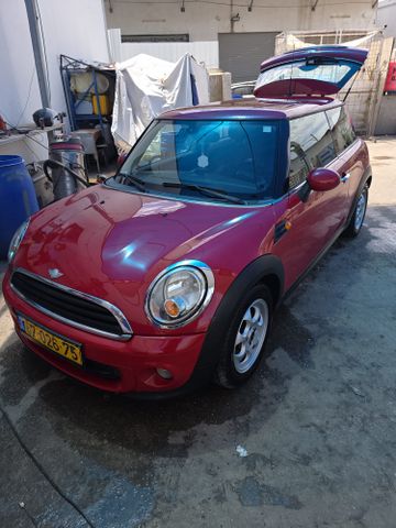 מודעת רכב מיני קופר
