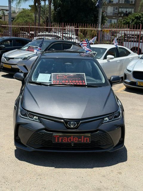 מודעת רכב טויוטה קורולה 1