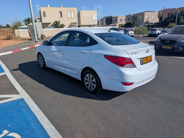 יונדאי אקסנט i25