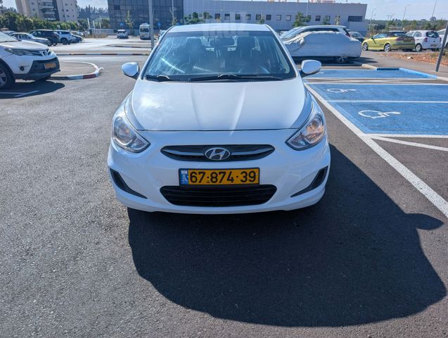 מודעת רכב יונדאי אקסנט i25 1
