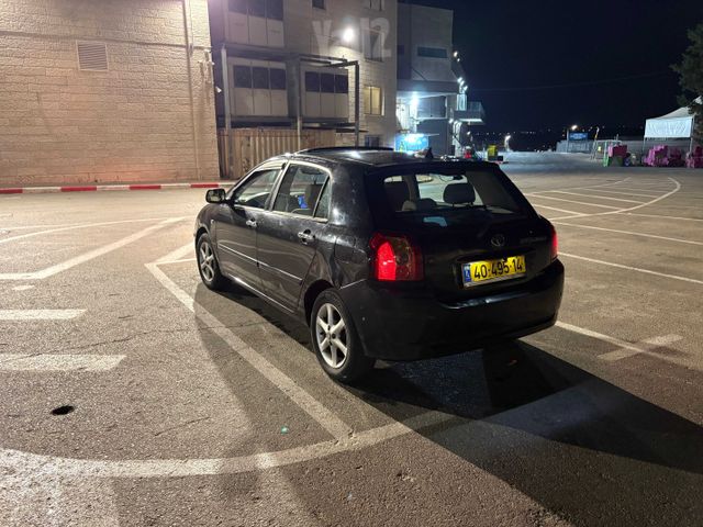 טויוטה קורולה